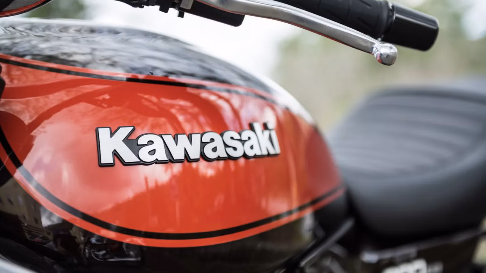 The Roadster That Gives Riders The Best Of Both Worlds