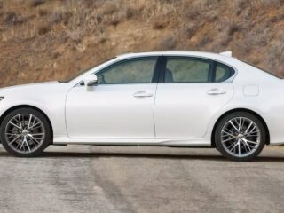 The Used Luxury Sedan You Should Buy Despite 100,000 Miles On The Odo