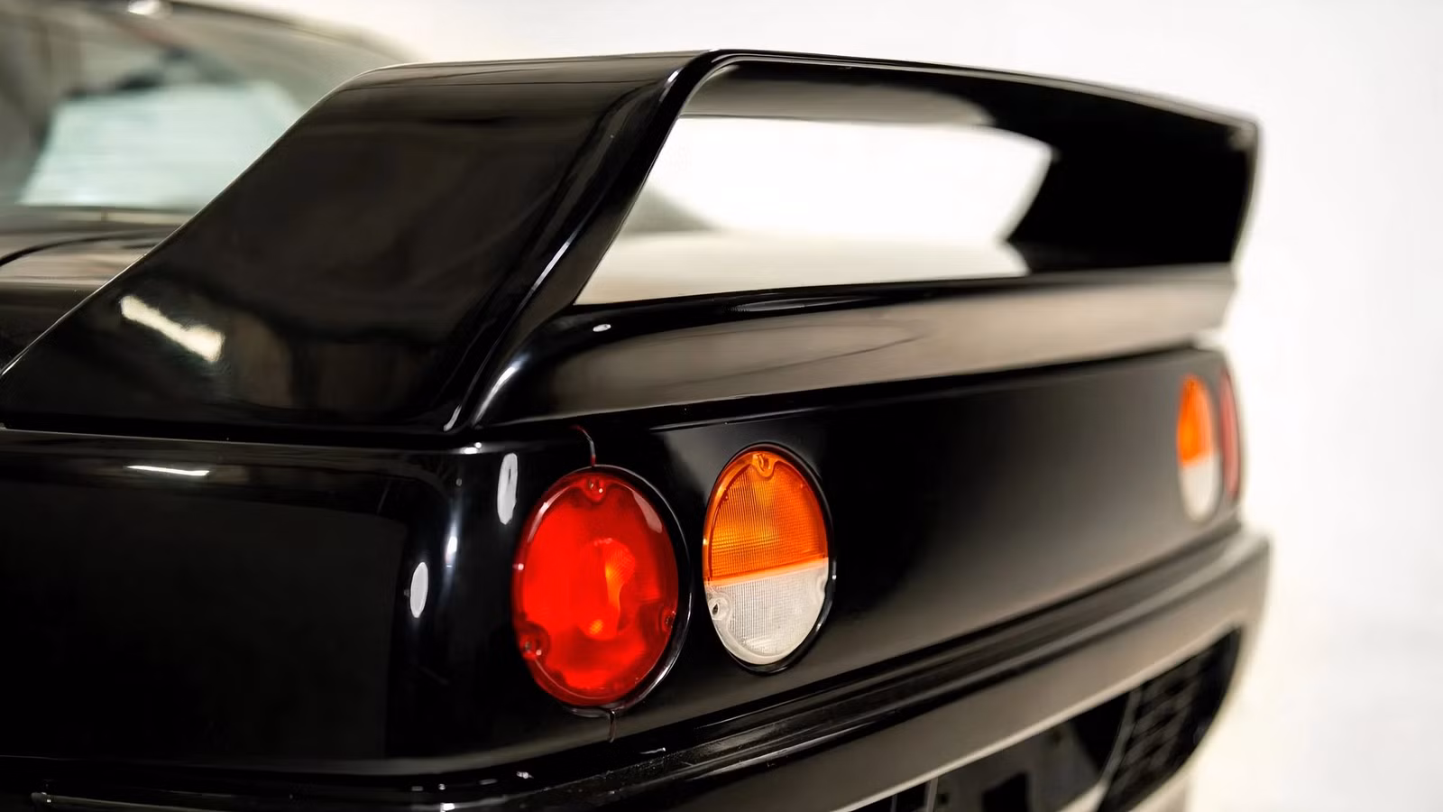 The Forgotten Mazda Sports Car That Makes The MX-5 Miata Look Big