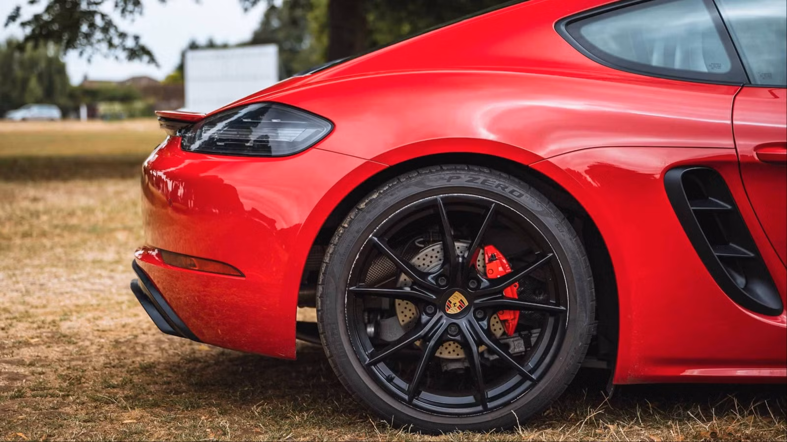 9 Proper Sports Cars Under $20K That Can Keep Up With A Porsche 718 Cayman