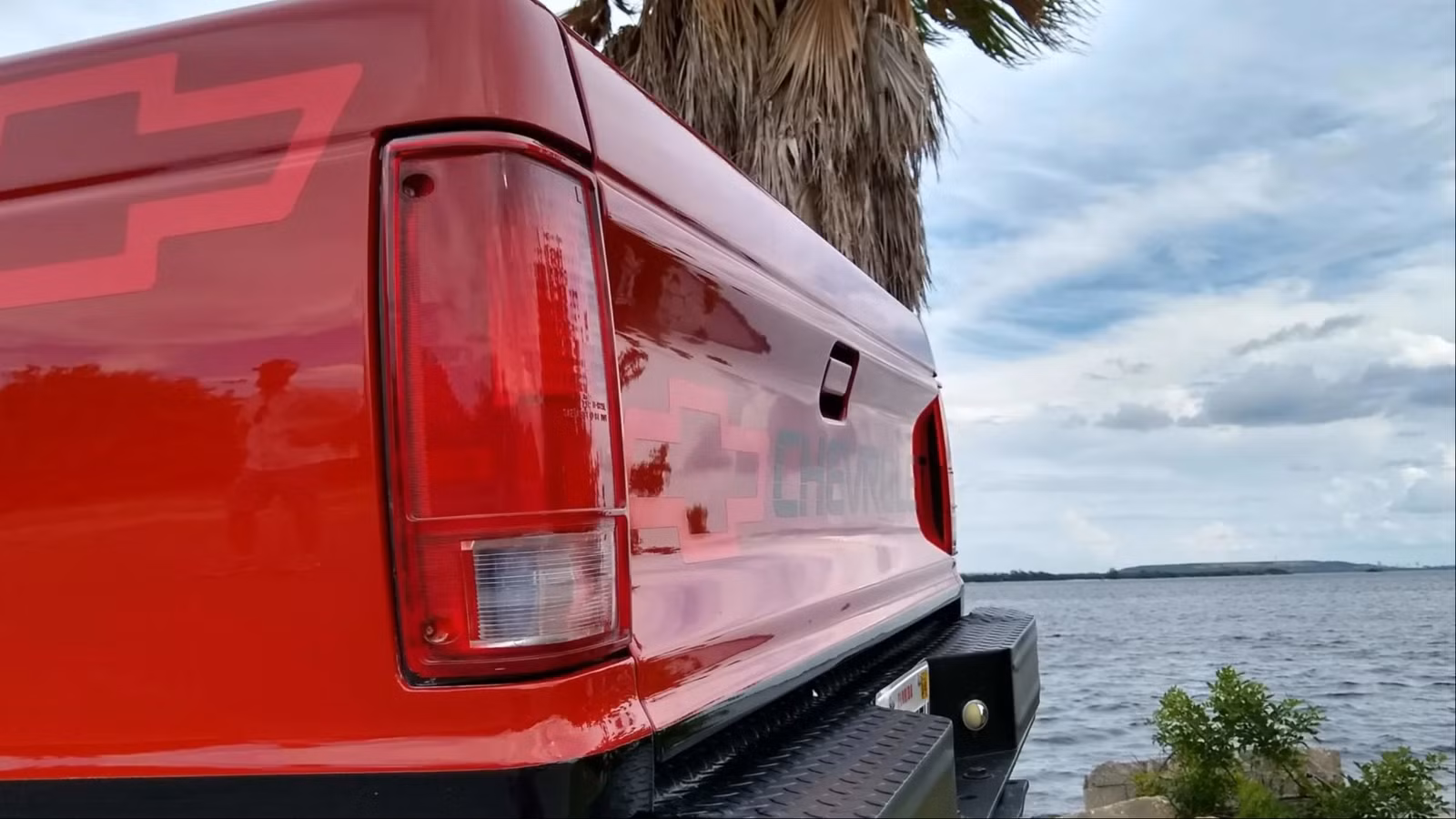 Chevy's Most Overlooked Pickup Truck Is A '90s Dune Crawler