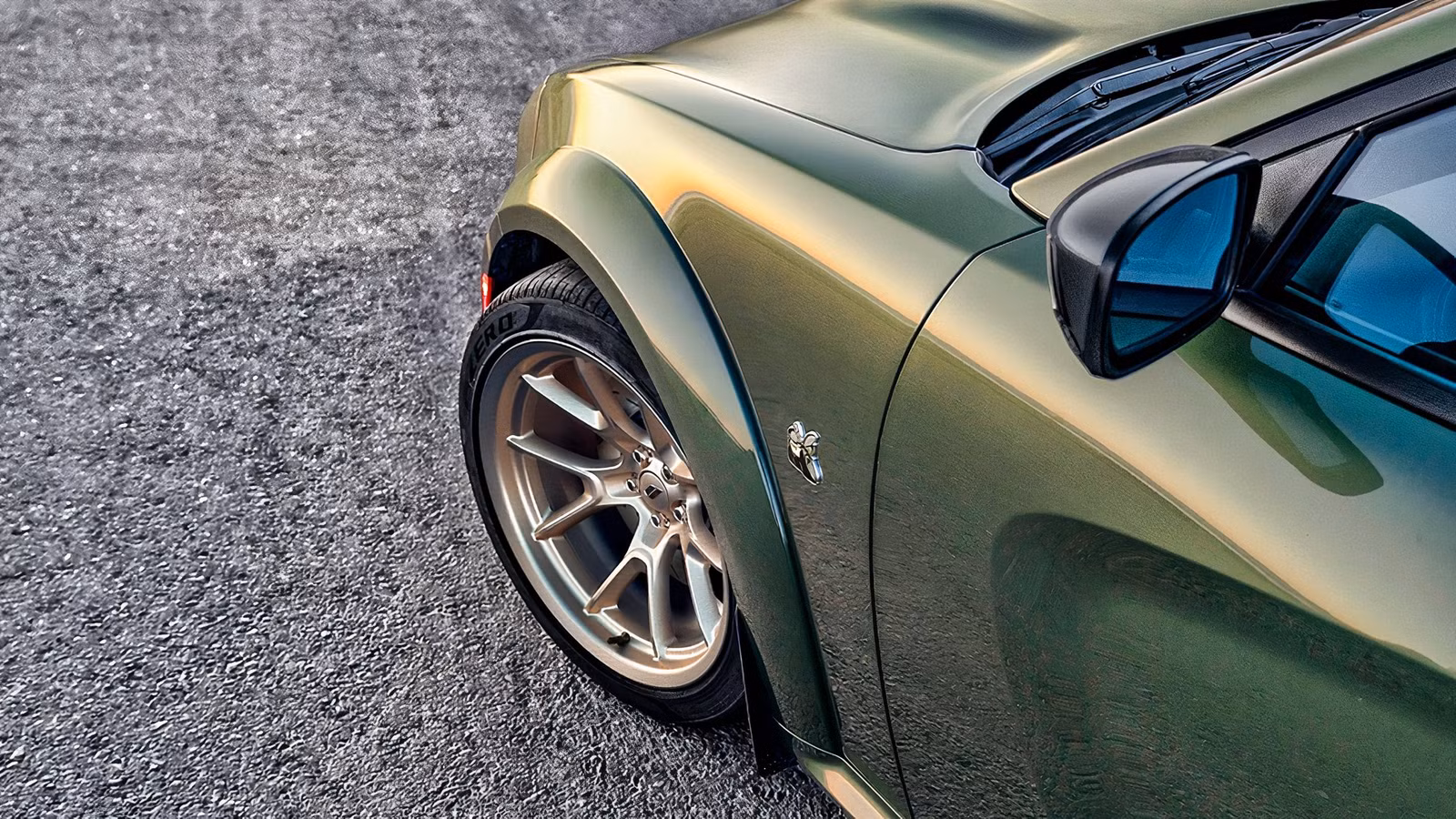 The Muscle Sedan With Toyota-Tier Reliability And A Hemi V8 Send-Off
