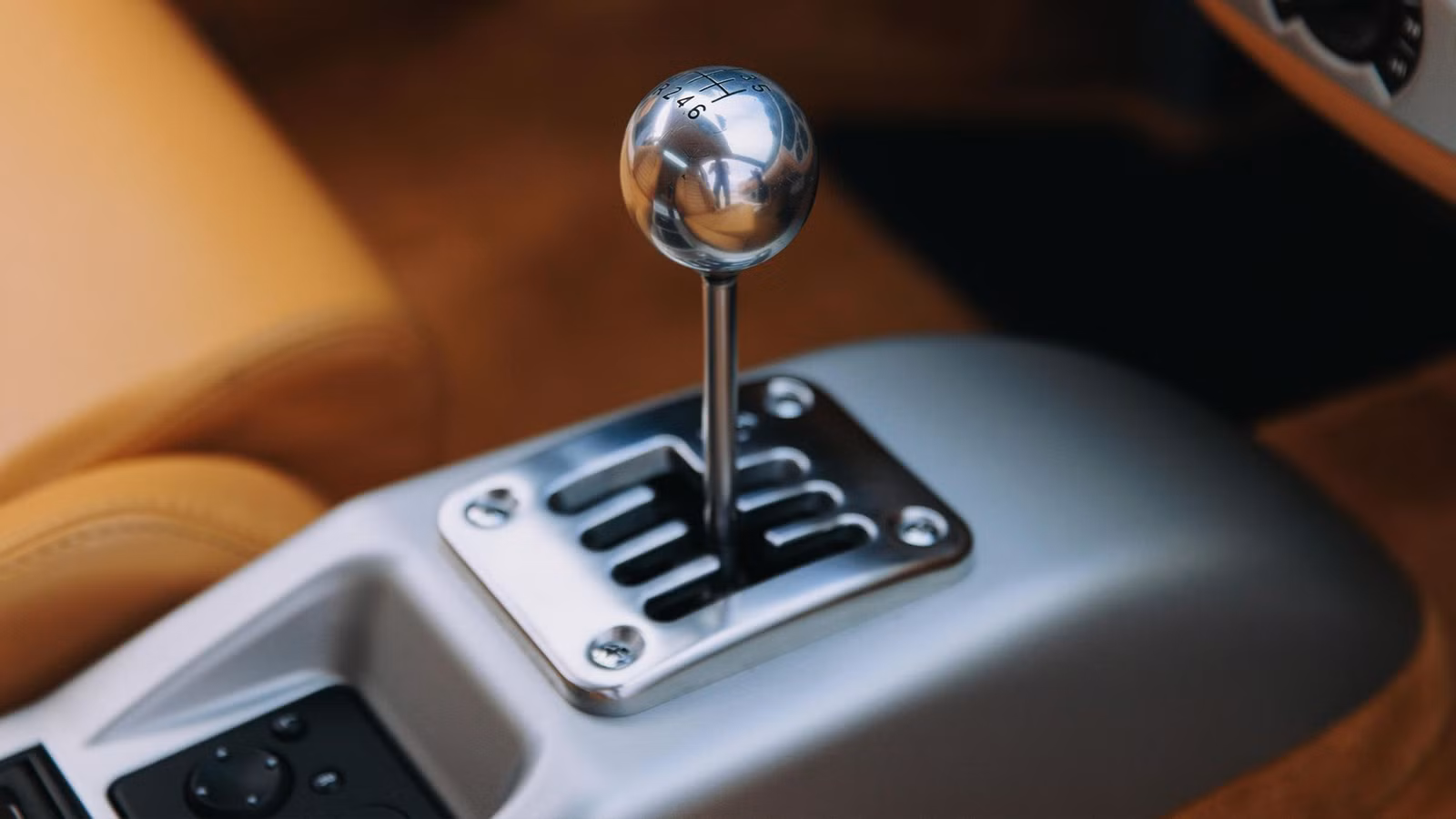 10 Car Brands That Build The Best Manual Transmission Sports Cars