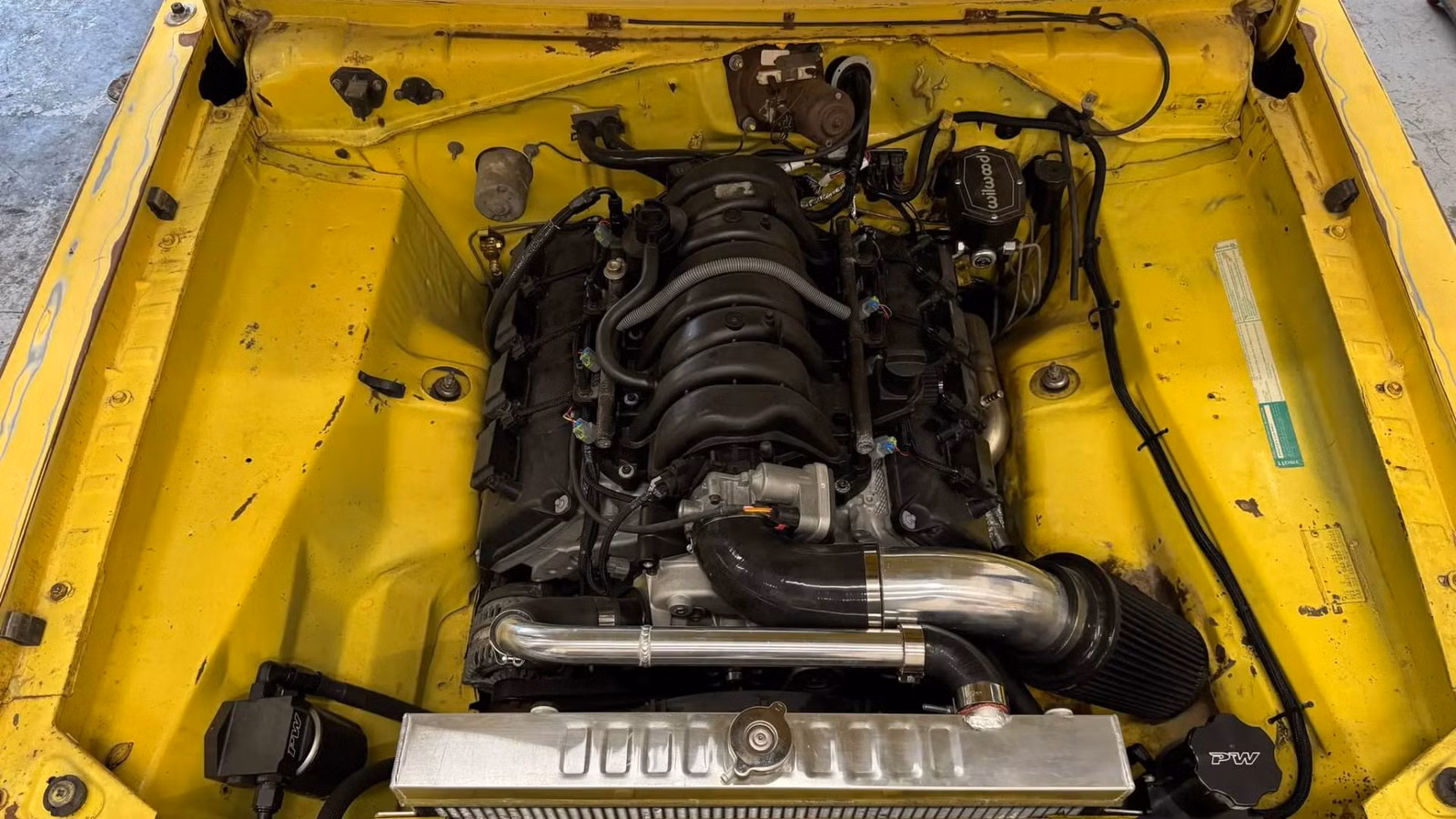 5 Cheap Muscle Cars Under $20,000 Up for Bid