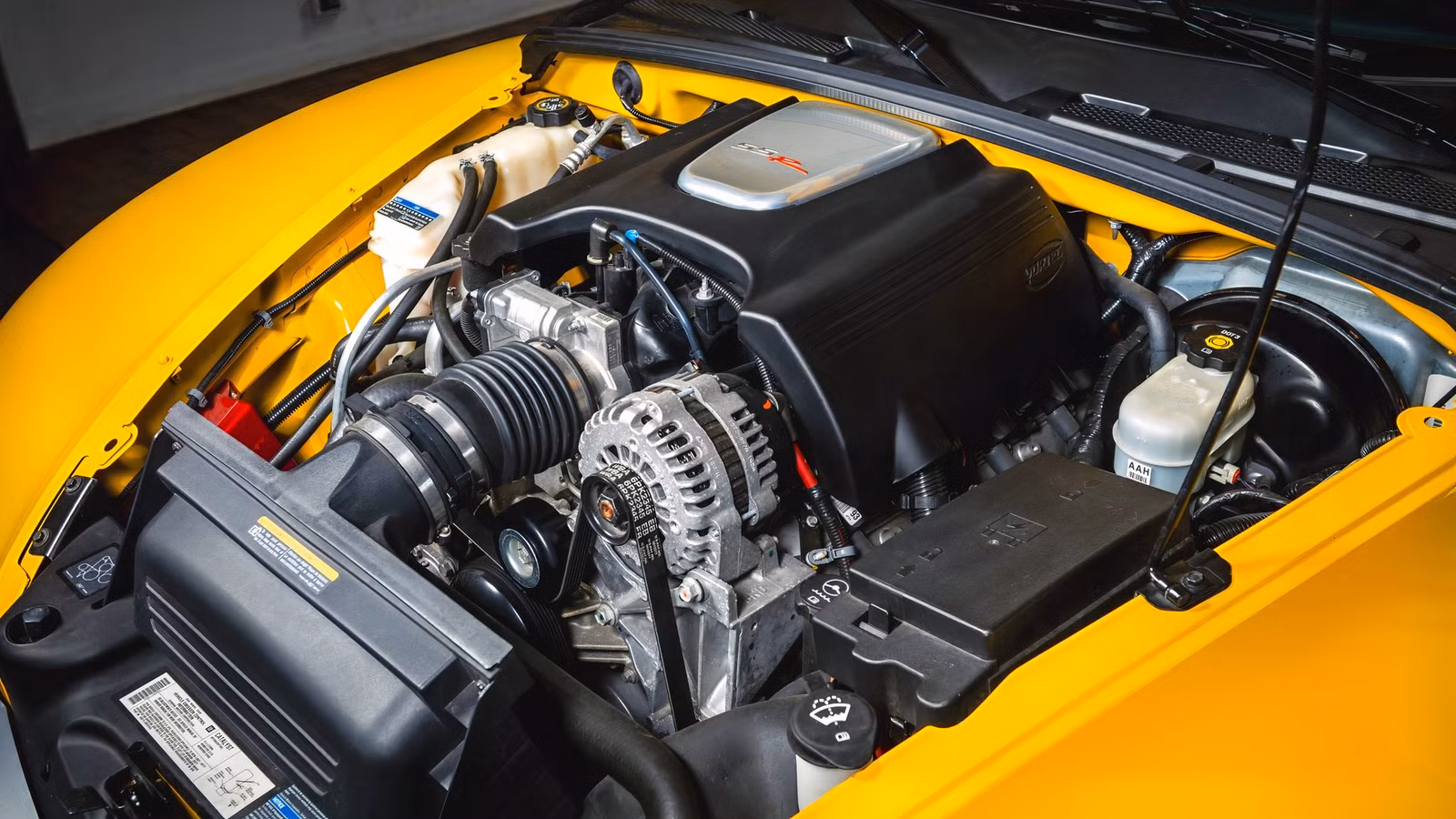 Chevy's Absolutely Radical 400-HP Pickup Truck Nobody Remembers