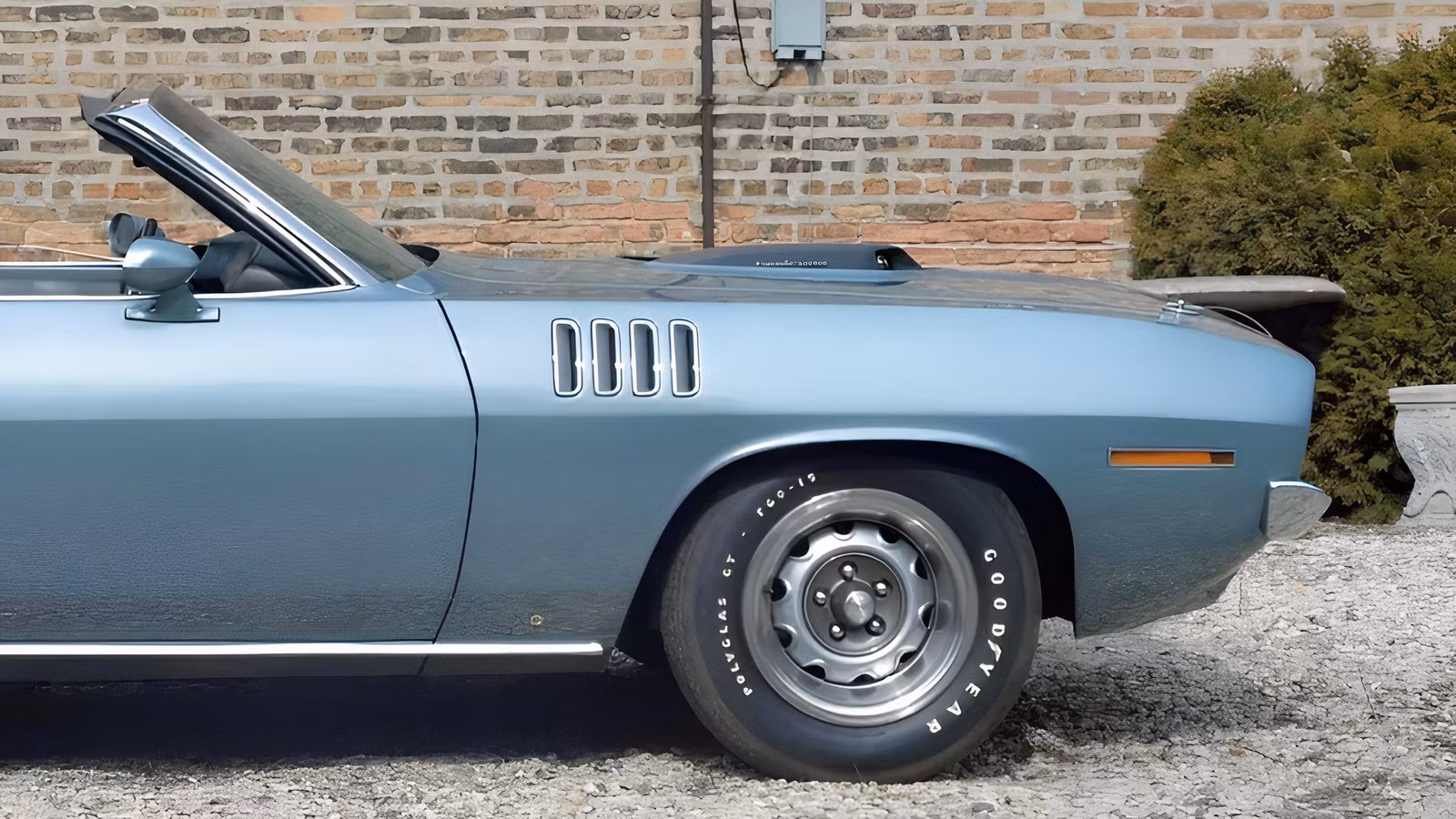 How Most Americans Missed Out On The Rarest Hemi Drop Tops