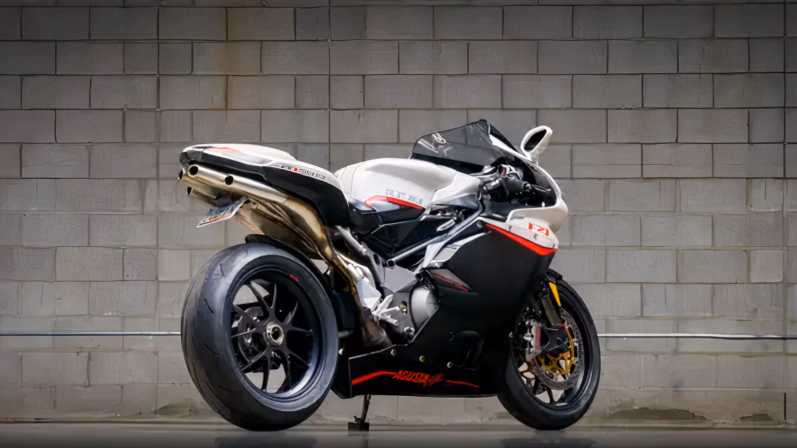 The Italian Superbike Whose Name Defied The 186-MPH Gentleman's Agreement