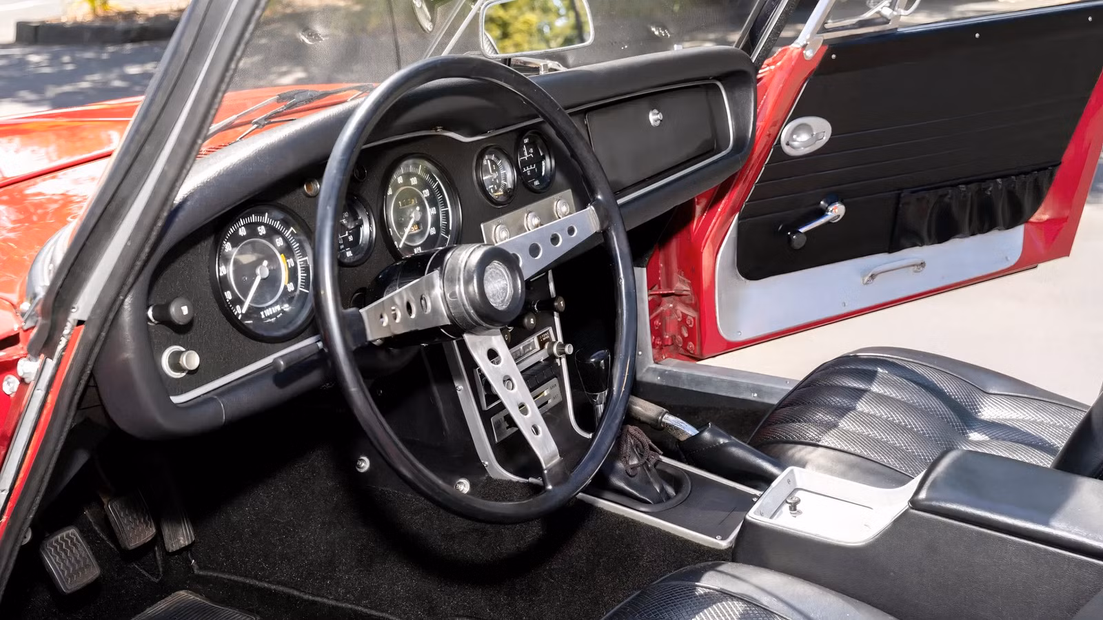 The 1967 Datsun That Outran Britain's Roadsters Before The 240Z Existed