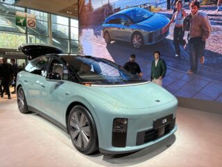 Li Auto: Chinese premium EV brand confirms UK launch in 2027