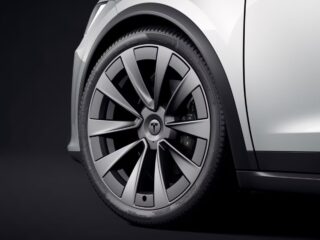 The Longest-Lasting EV Is Still Less Likely To Hit 250,000 Miles Than The Average Car