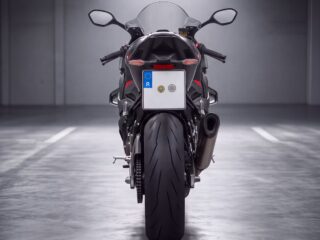 This 2028 BMW Sports Bike Render Brings Back The Simplicity Missing In The Superbike Class
