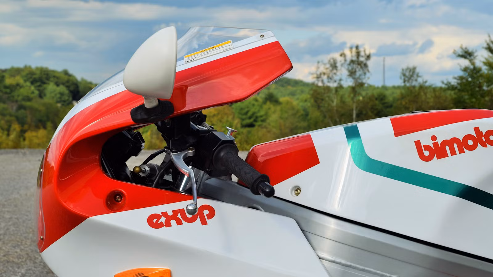 The 172-MPH Italian Superbike That Cost Two Golf GTIs And Weighed Like A 600