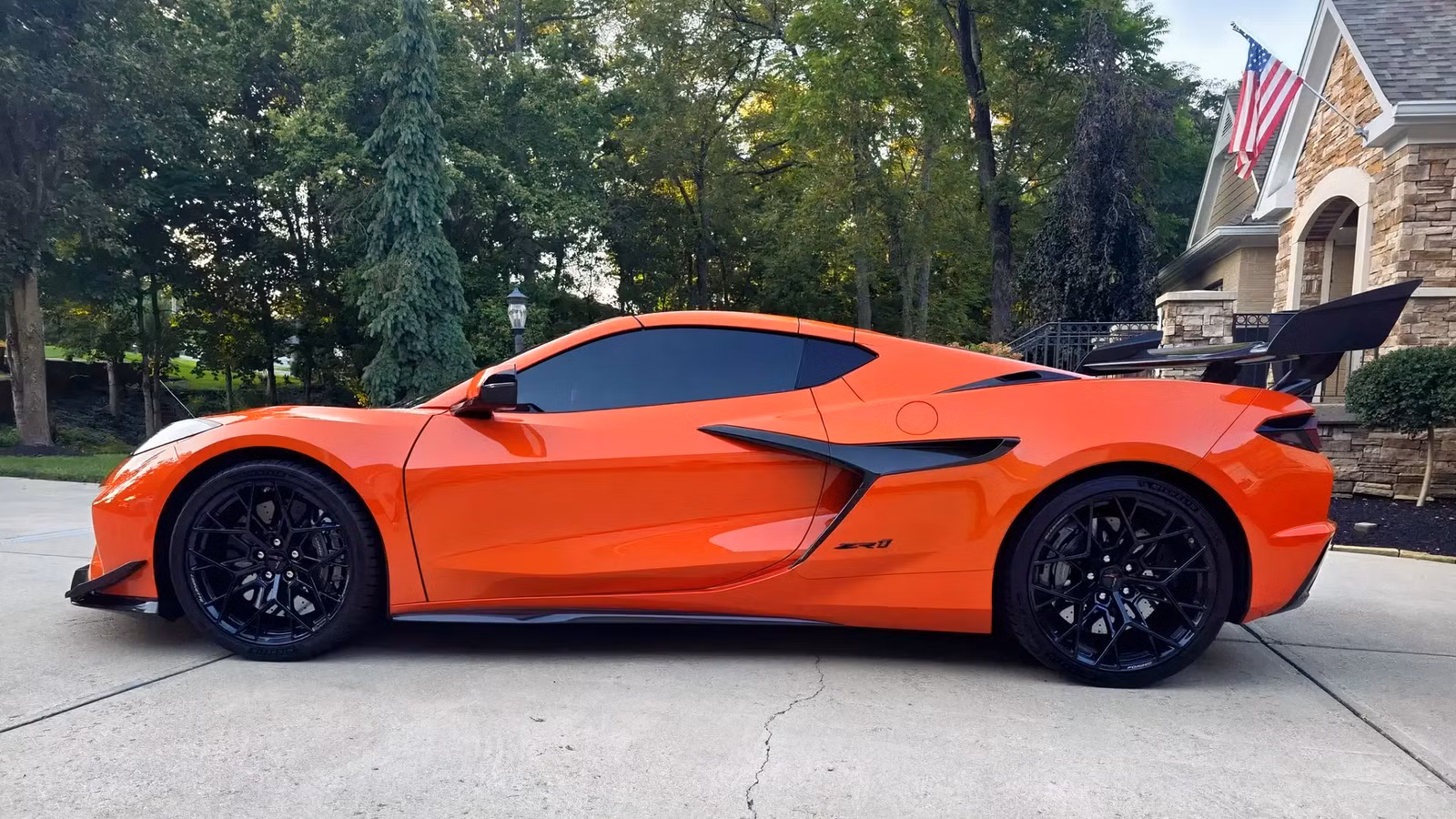 Someone Drove This 1,064-HP Corvette ZR1 for 207 Miles and Sold It for $233,500