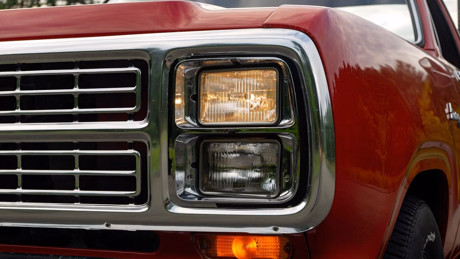 The Legendary Pickup That Officially Dodged Catalytic Converters By Being Rated Too Heavy