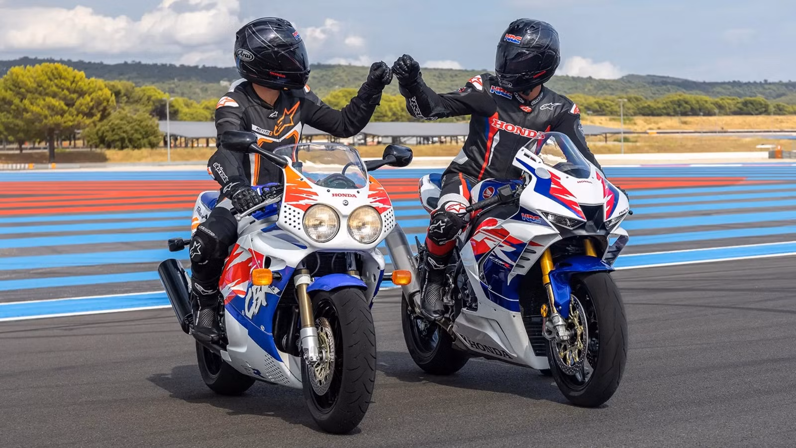 This Lightweight Honda Humiliated Bigger Superbikes And Changed The Class Forever