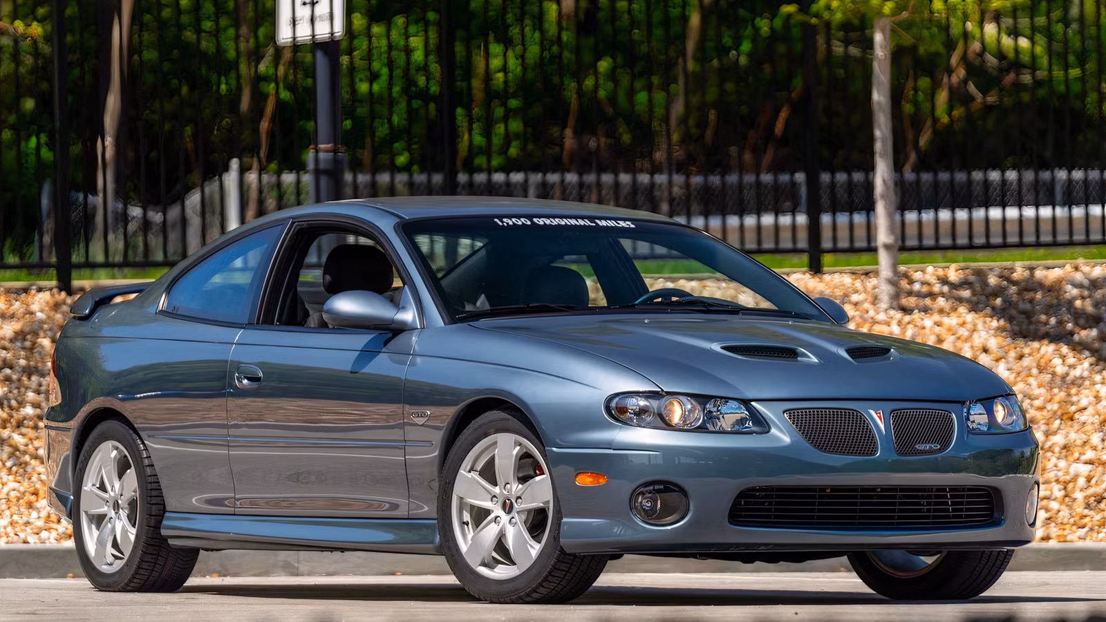 Pontiac GTO: LS1 Or 400-HP LS2—Which One Should You Buy?