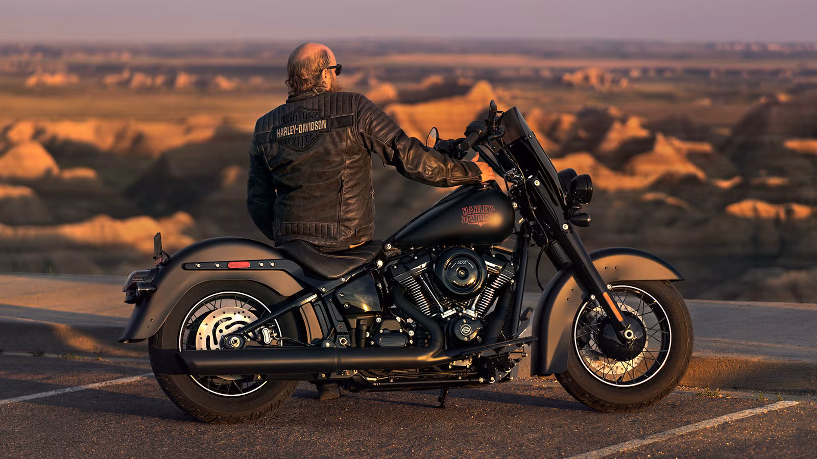 Harley Just Built A Postwar-Style Bobber With Cornering ABS And A Hidden Monoshock