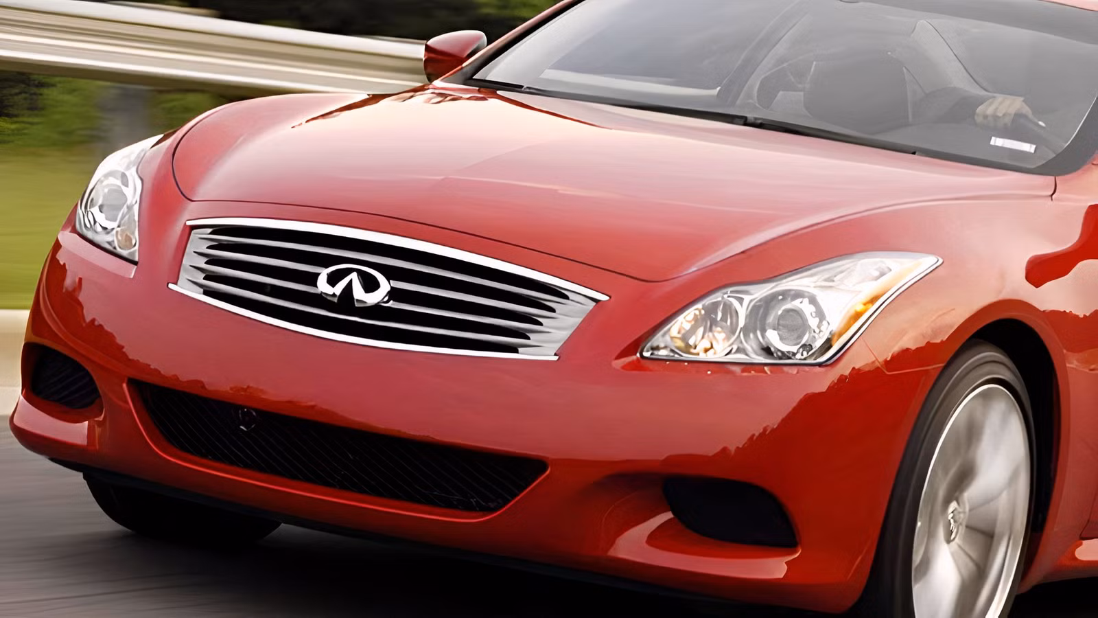 Infiniti's Forgotten Rear-Drive Coupe Got Lost Between The 370Z And BMW 335is