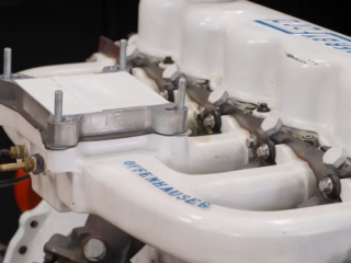 The Ford 300 Inline-Six Just Humiliated The Barra With 702 LB-FT On Pump Gas
