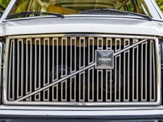 Volvo's Plain Iron Four-Cylinder Outclassed The V6 Bolted Into Its 260 Sibling