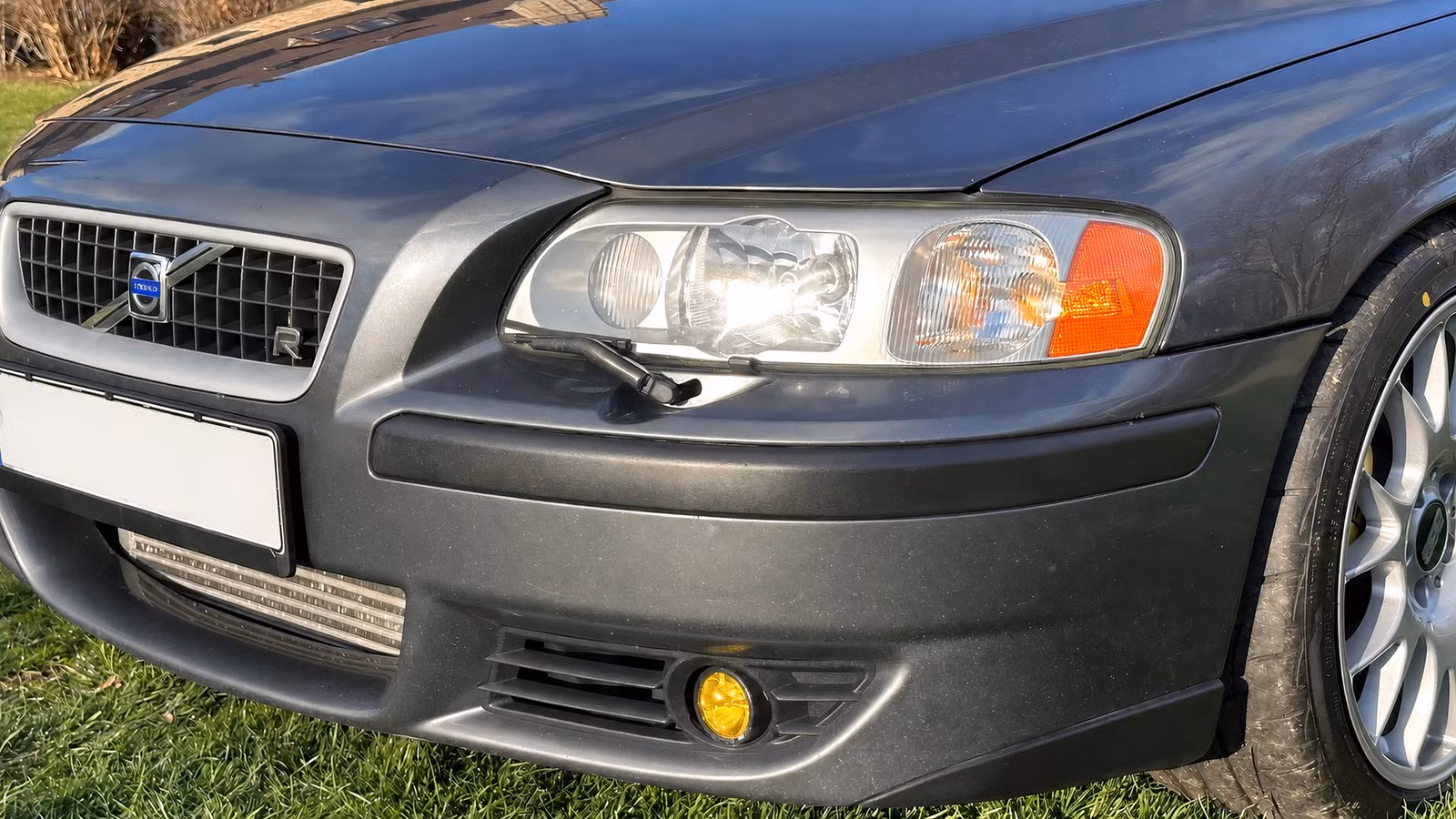Volvo's 300-HP AWD Stick-Shift Wagon Is Built For Track Days, Not Grocery Runs
